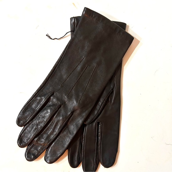 New Never Worn Leather Driving Gloves in Deep Chocolate Brown Size 8 - Picture 5 of 5
